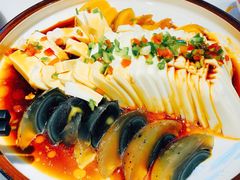 皮蛋豆腐-大海碗·京菜炸酱面(雍和宫店)