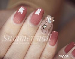 -摩睫+皮肤管理·科学美容中心