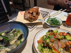 -金太阳海鲜烧烤·本地人餐厅(星海公园店)