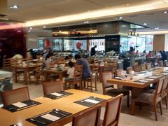 大堂-昆山裕元花园酒店·温莎西餐厅