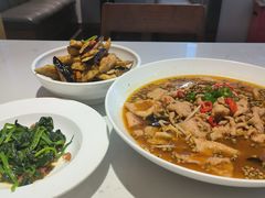 -峨嵋小镇·川菜(勒泰中心店)