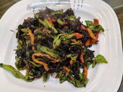 肉烧梅干菜-缘来聚·徽菜名店(黄山宏村店)