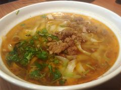 -顺溜·手工刀削面·黑金店(铜锣湾店)