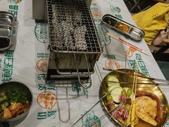 -曾百万小炉小串自助烧烤(高新店)