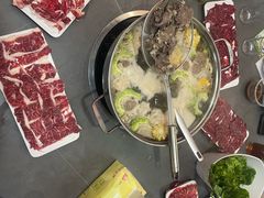 -官塘陈记鱼生·潮汕砂锅粥·牛肉火锅(潮枫路总店)