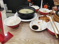 -珊珊小笼馆(仙霞路店)