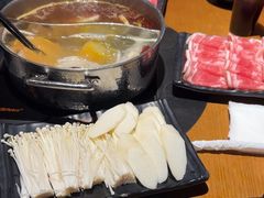 -呷哺呷哺 黄金牧场 (欢乐谷店)