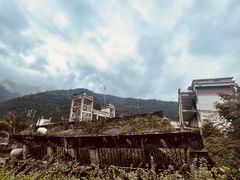 -四川汶川特大地震漩口中学遗址