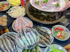 -石锅苗苗鱼(武汉首店)