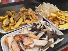 -菌之家·专业纯野生菌火锅·特色炒菌