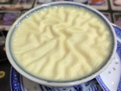 -广信牛奶甜品世家(台东店)