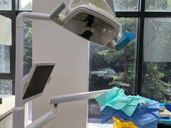 -极光口腔·矫正种植修复(锦江店)