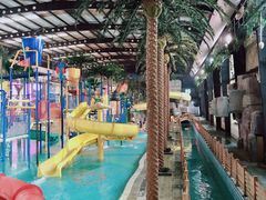 -南宫温泉水世界