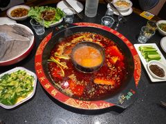 -三江两海老火锅(北京首店)