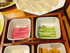-乐忻皇朝(上海中心大厦店)
