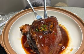 Braised Pork Trotter