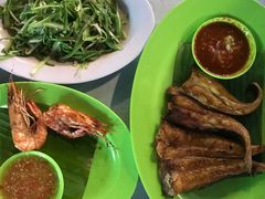 -明记烧鱼美味店