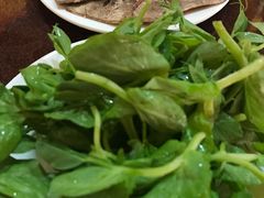 -银同牦牛肉火锅