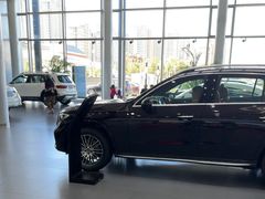 -天津波士信达奔驰4S店(卫津南路店)