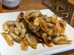 -东来菜馆•手抓海鲜家常菜•海鲜锅贴(鸽子窝店)