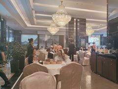 -万龙洲海鲜(大兴绿地缤纷城店)