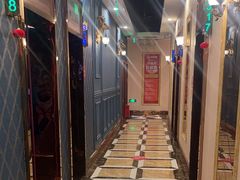 -唱吧麦颂KTV(松江五龙商业广场店)