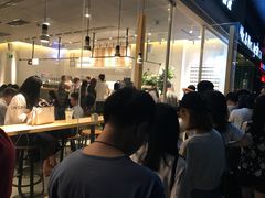 -喜茶(东莞汇一城店)