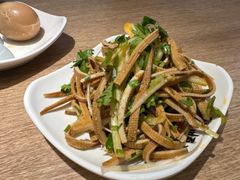 -顺溜·手工刀削面·黑金店(铜锣湾店)