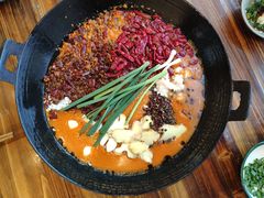 -周幺妹重庆老火锅(银泰城总店)