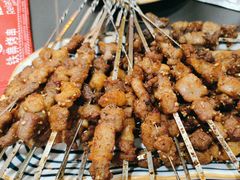 -许哥东北烧烤·铁丳烤串·宫后夹肉(繁花中心店)