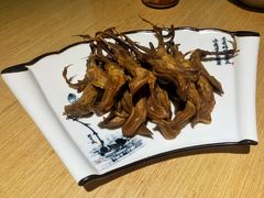 鸭舌头-兔爸私家小厨(新北万达店)