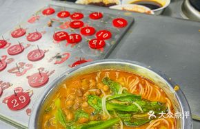 Nanning Stewed Snail Rice Noodles