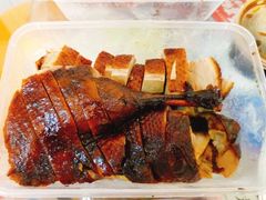 -狗撵鸭(泰山公寓店)