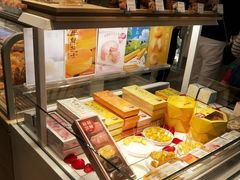 -好利来(高新枫叶广场店)