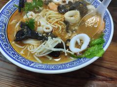 -亚忠小吃店(曾厝垵店)