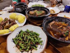 -翠姐姐农家大院·老底子萧山菜(建设一路店)