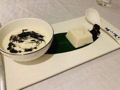 桂花百合糕-Yan Ting 宴庭中餐厅(上海静安瑞吉酒店)