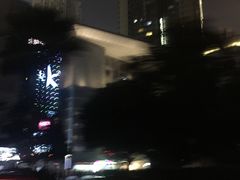 -日月光中心广场