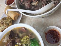 -华威达牛庄(黄埔大道西店)