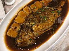 -南京悦客假日酒店
