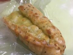 蒜香芝士法-韩国利尔面包(桂林路店)