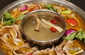 Sour Spicy Duck Feet Hot Pot