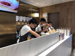 -奈雪的茶(湖滨银泰in77C区PRO店)