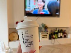 -星巴克臻选(南京金茂览秀城店)