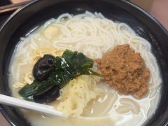 -灵芝妹子米线(瓦房店新玛特店)