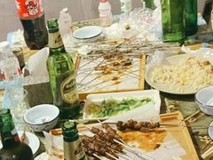 -鑫釜山海鲜烧烤(鑫丰国际店)