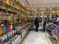 -VENCHI 闻绮(北京国贸商城店)