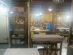 -云晓光头烧烤吧(盛夏店)