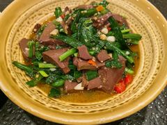 鸭血韭菜-湘肠香火锅店(团结湖店)