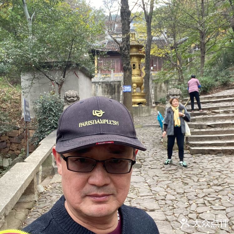 登高莫厘峰